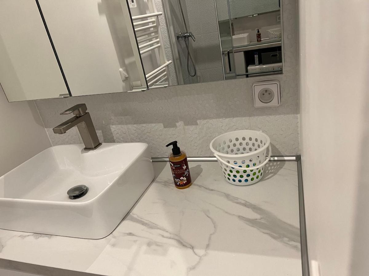 103 T2 Hyper Centre Meaux Apartment Bagian luar foto