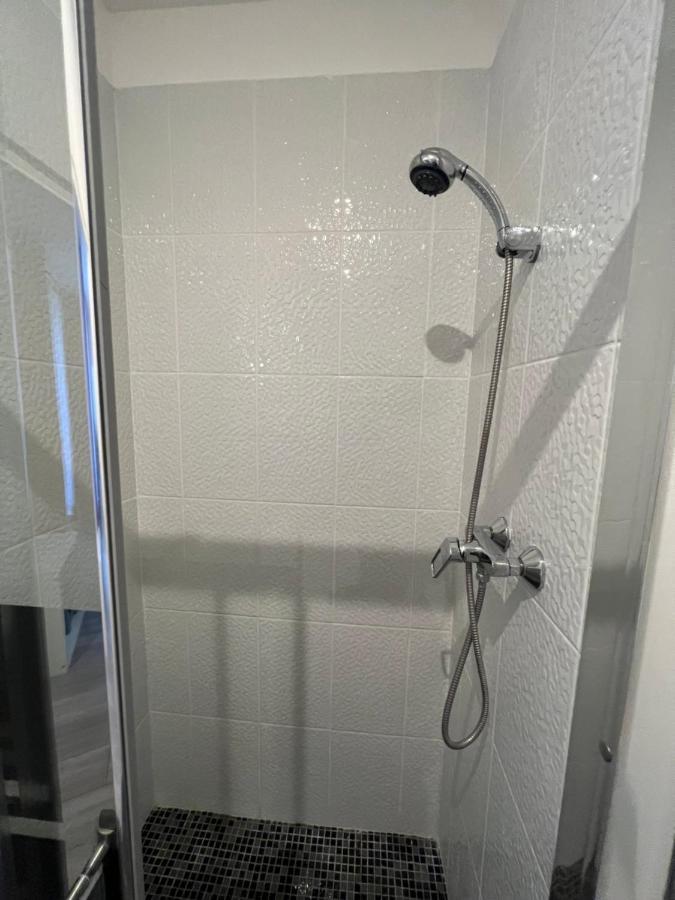 103 T2 Hyper Centre Meaux Apartment Bagian luar foto
